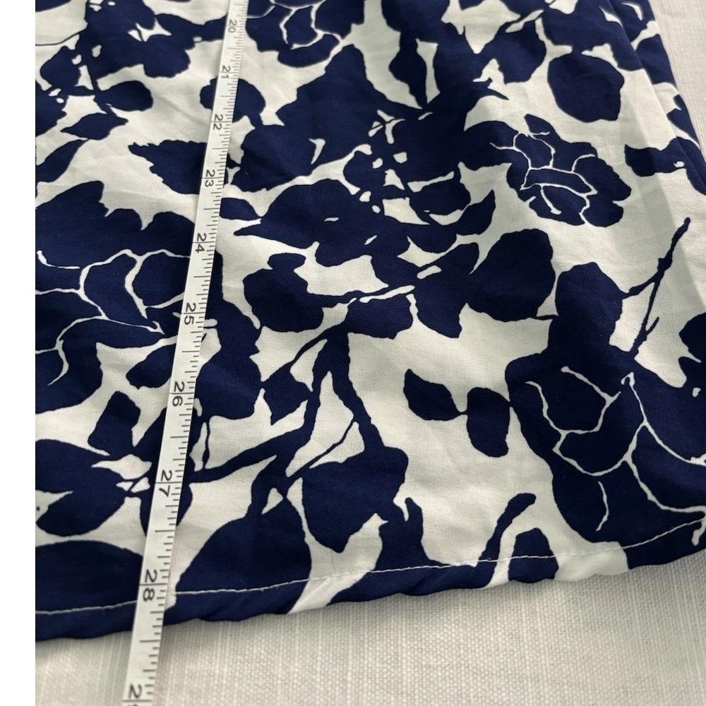 Shein Size 6X Sleeveless V-Neck Top Bluish Floral Everyday Blouse - Picture 7 of 7